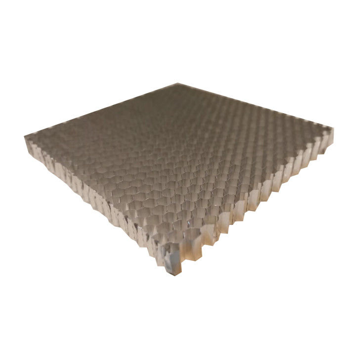 Zewnętrzna fasada AA5052 Aluminiowy rdzeń o strukturze plastra miodu 10 mm Aluminiowa siatka o strukturze plastra miodu